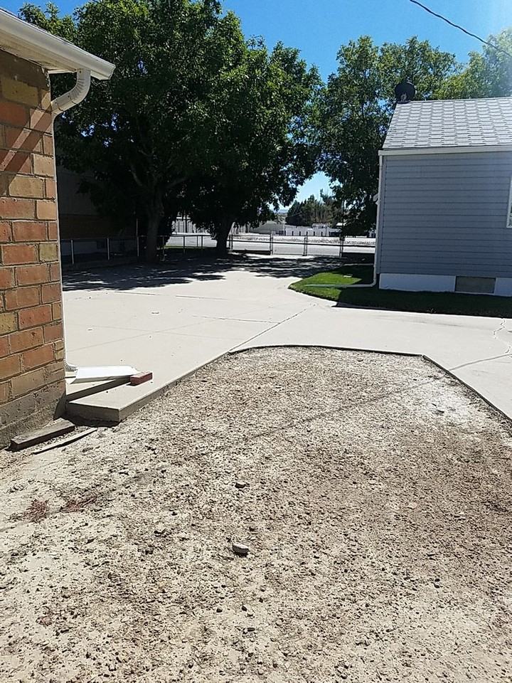 105 White Mountain Dr - Photo 3 of 21