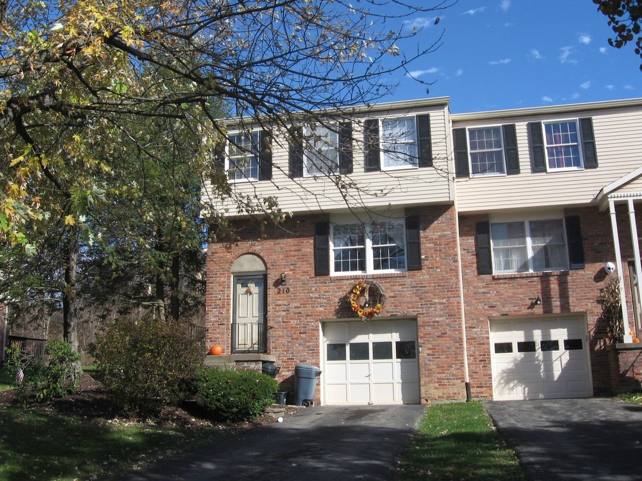 210 Quail Run Rd - Photo 2 of 13