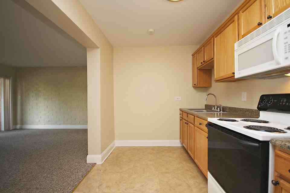 1800 Jefferson Park Avenue #2 - Photo 5 of 13