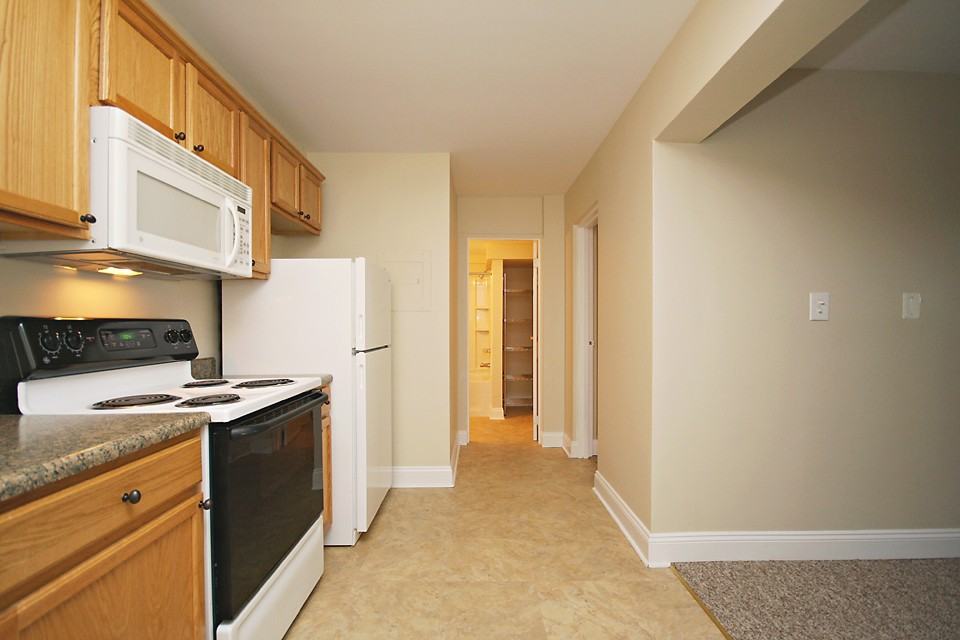 1800 Jefferson Park Avenue #2 - Photo 6 of 13