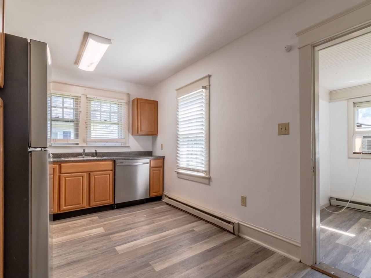 35802 Atlantic Ave - Photo 2 of 26