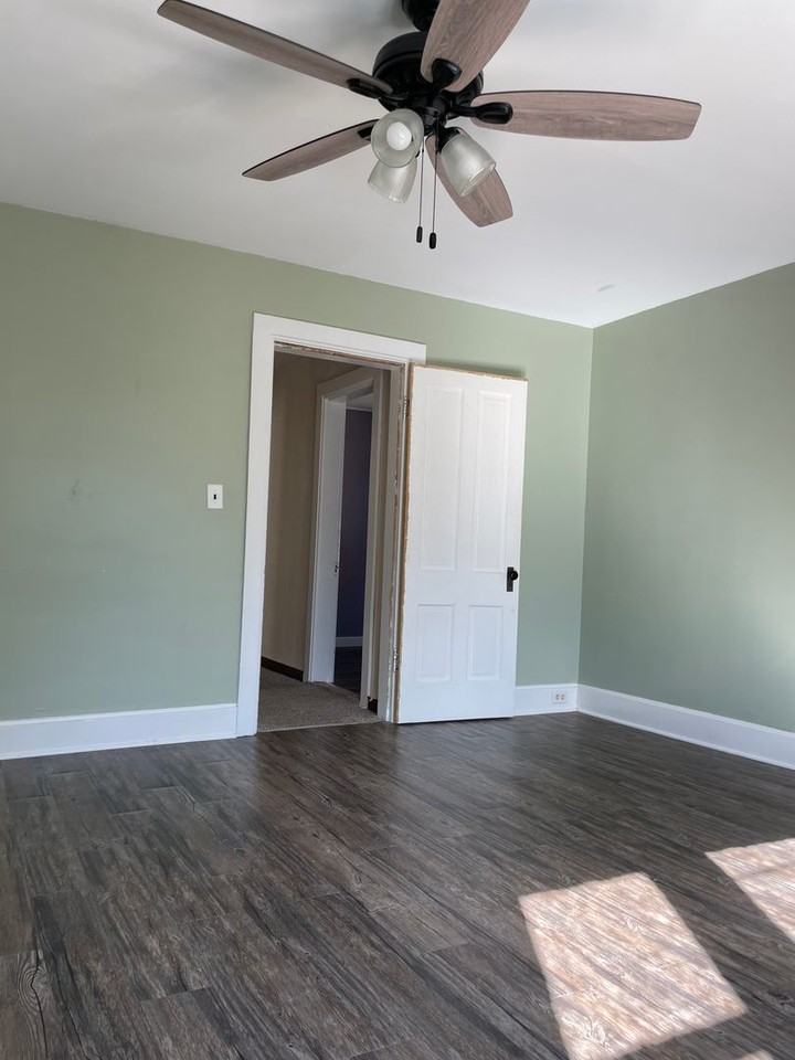 406 15th St S - Photo 4 of 24