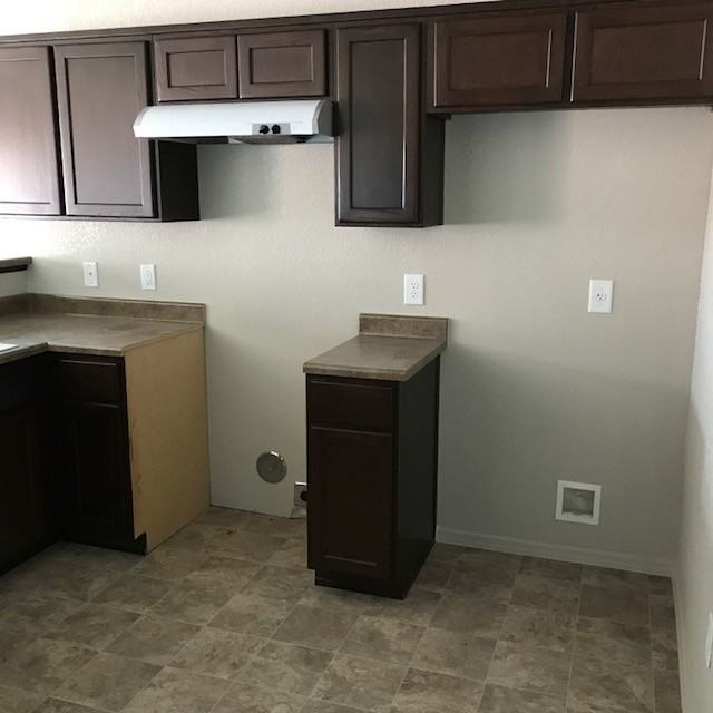 3673 W 22nd St #D - Photo 6 of 17