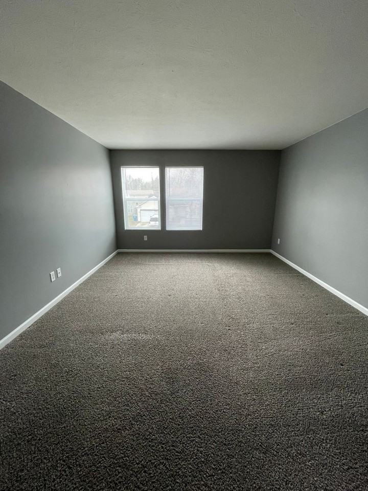 8107 Gathering Lane - Photo 7 of 13