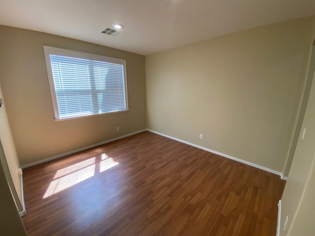 9690 Hawk Cliff Avenue - Photo 3 of 21