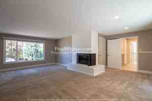 featured image of 830 Laurel St