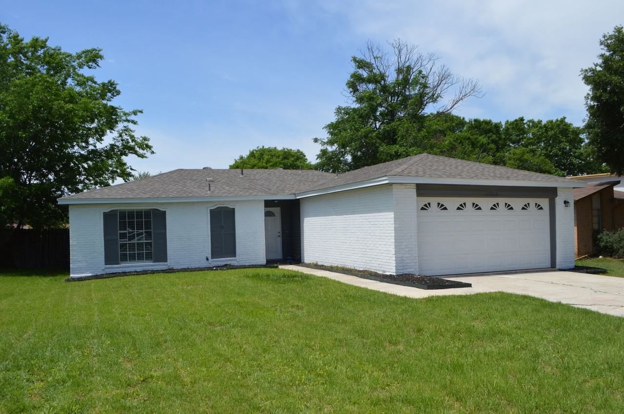 13719 Earlywood St - Photo 2 of 16