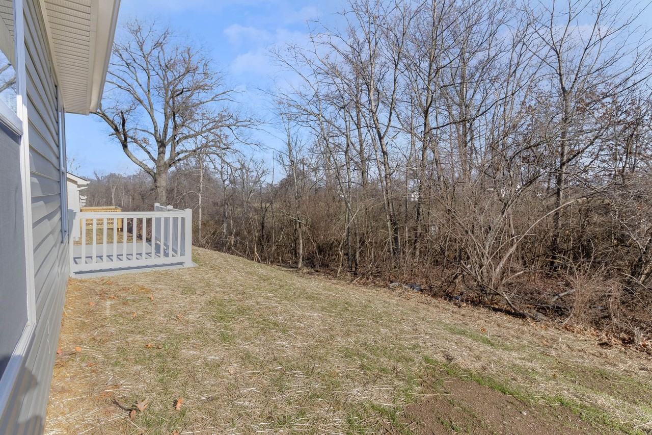 8 E Persimmon Dr - Photo 2 of 25