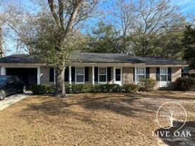 620 Parker Dr - Photo 1 of 1