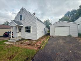 1115 S 15th Ave - Photo 1 of 1