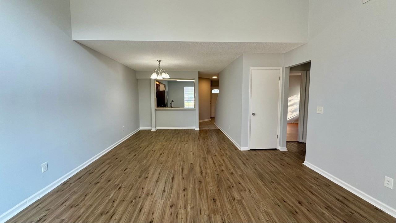 11766 White Horse Road - Photo 7 of 18