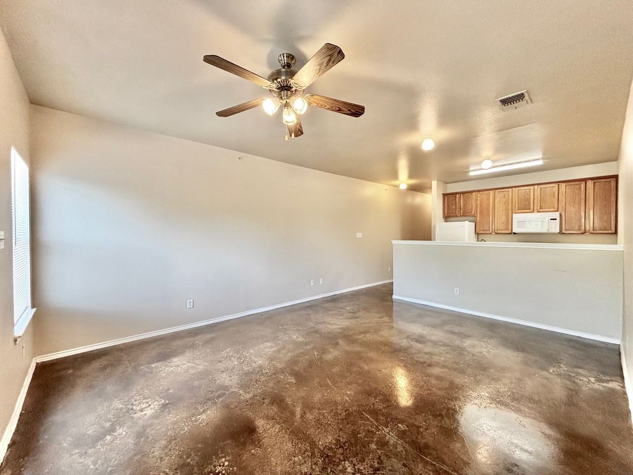 10603 Mathom Lndg - Photo 2 of 15