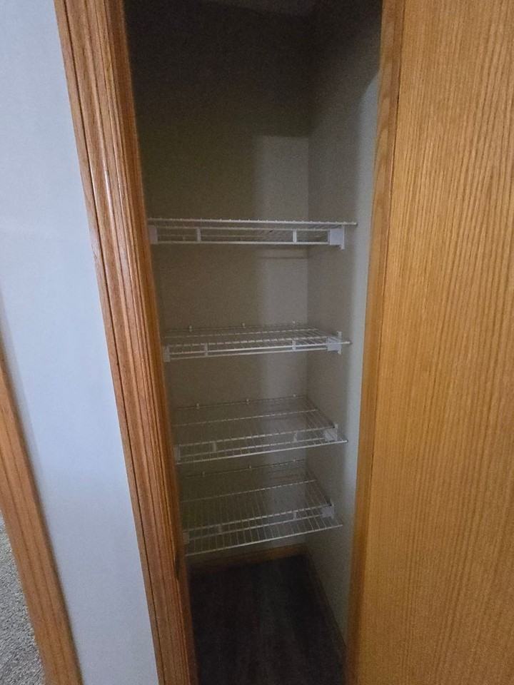 2424 N Howard Ave - Photo 5 of 12