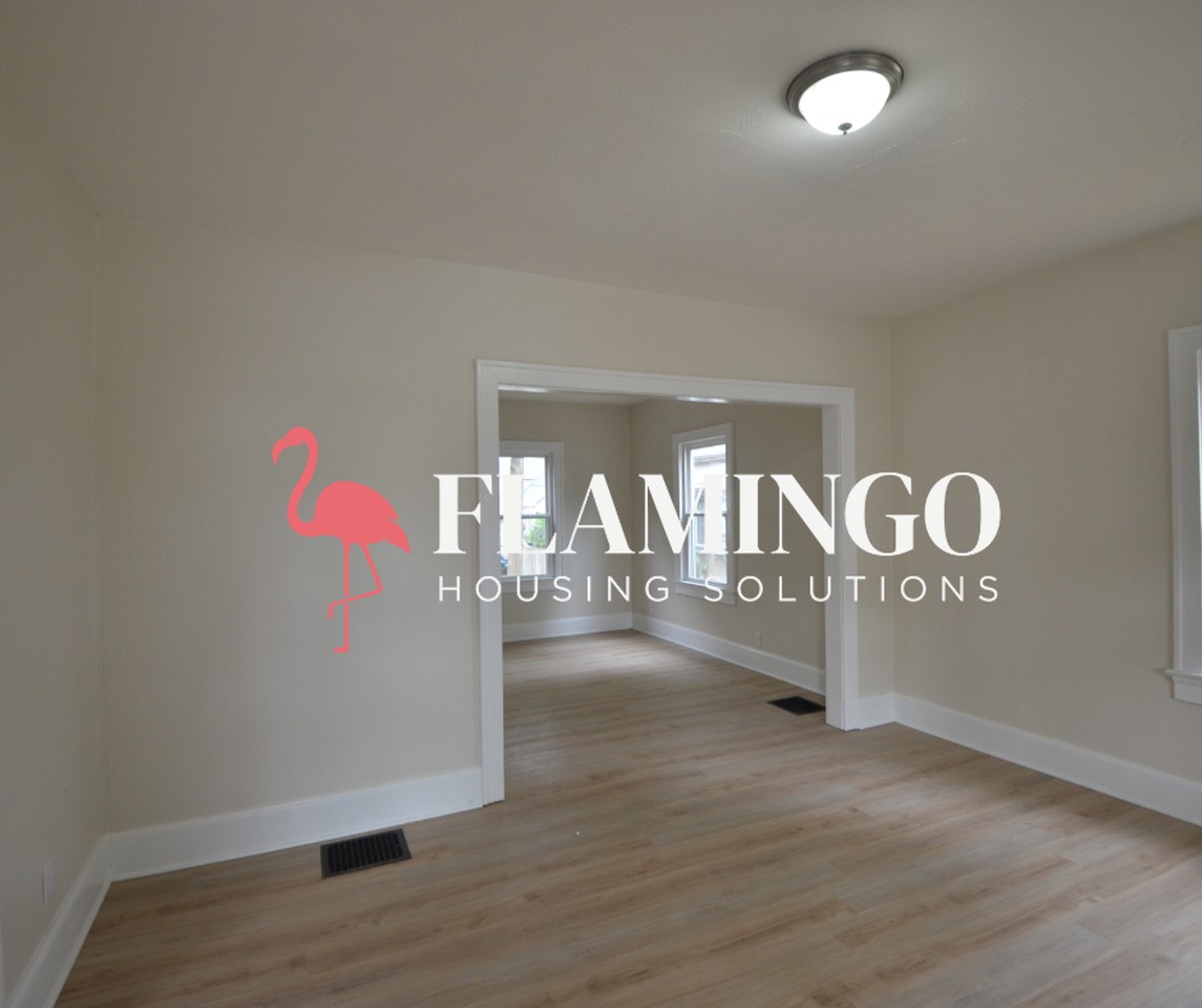 245 Alton Ave - Photo 3 of 11