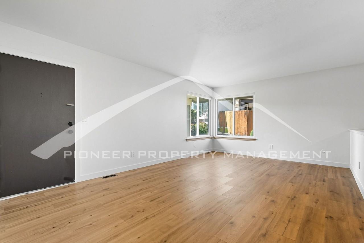 8762 Chase Dr #80 - Photo 3 of 30