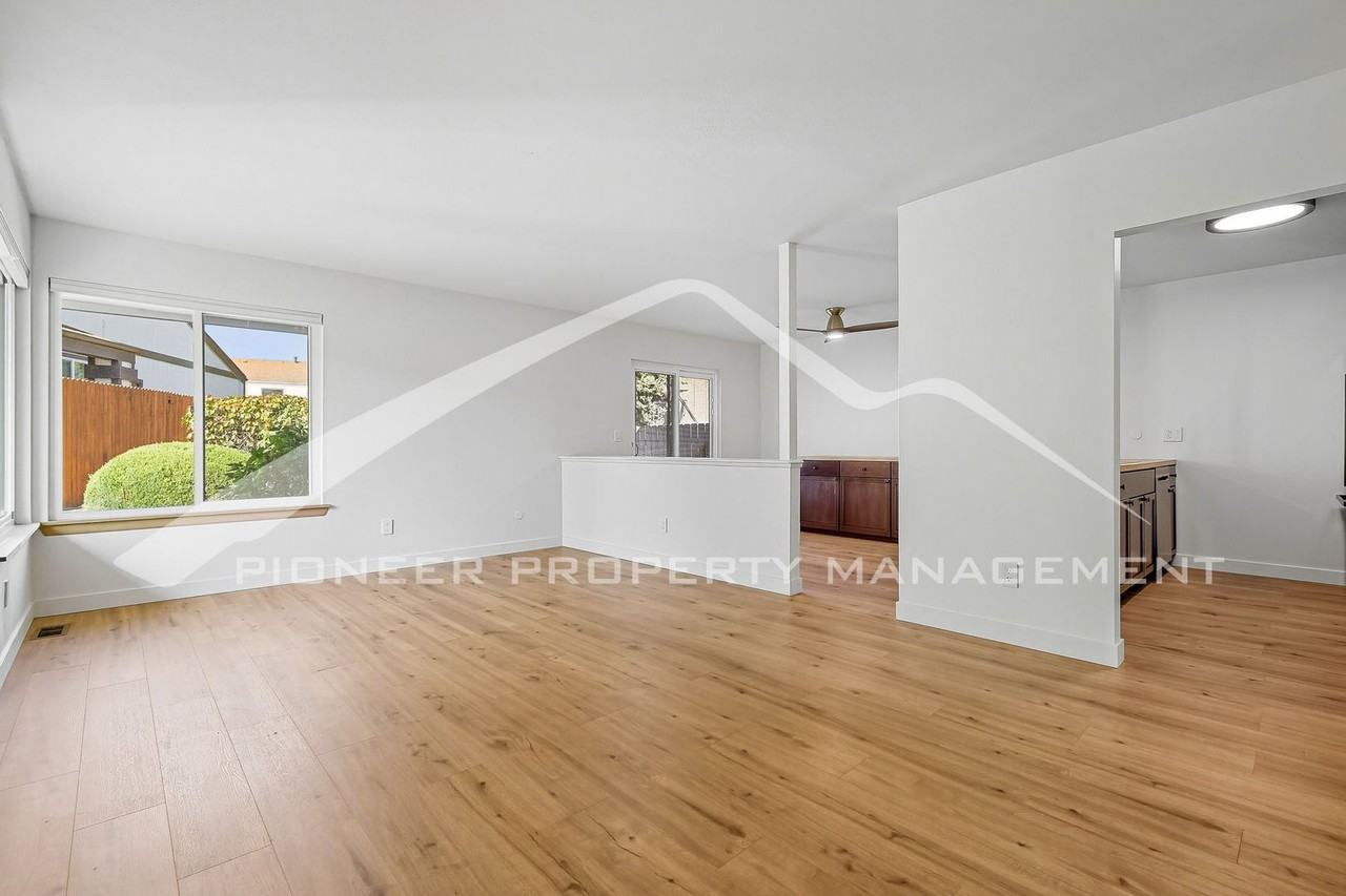 8762 Chase Dr #80 - Photo 4 of 30