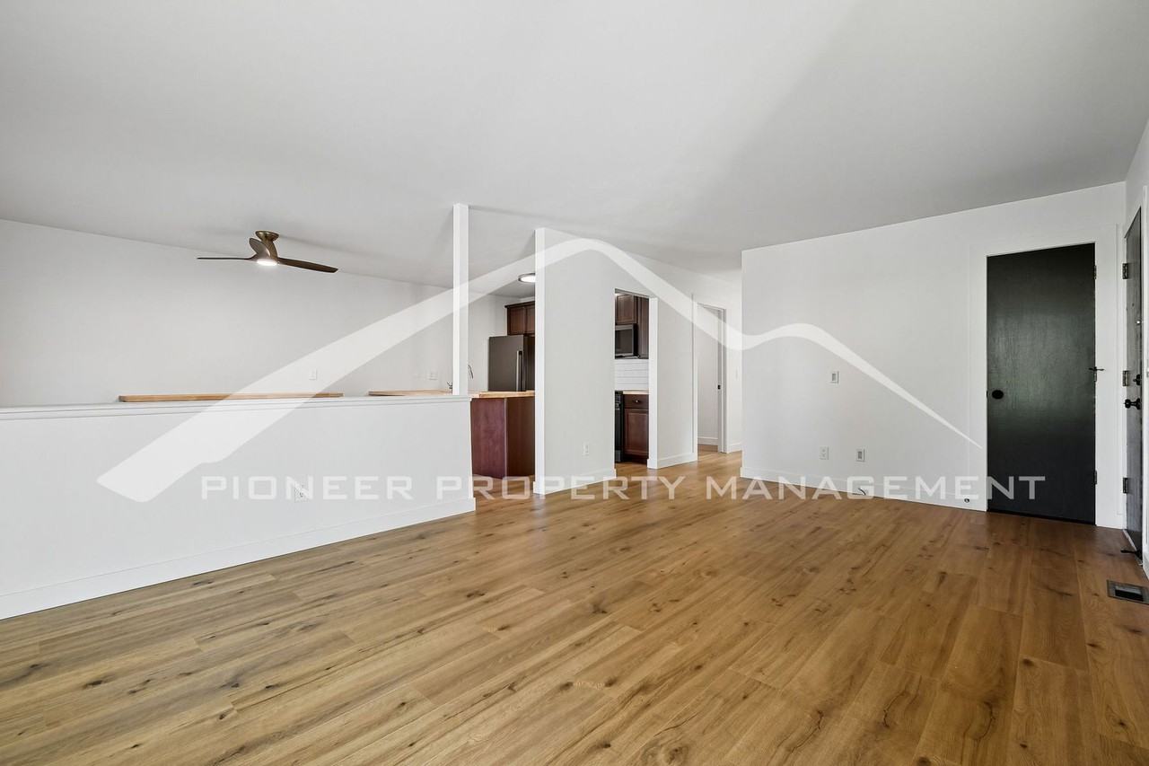 8762 Chase Dr #80 - Photo 6 of 30