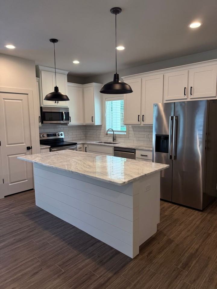 1412 Magnolia Dr - Photo 3 of 8