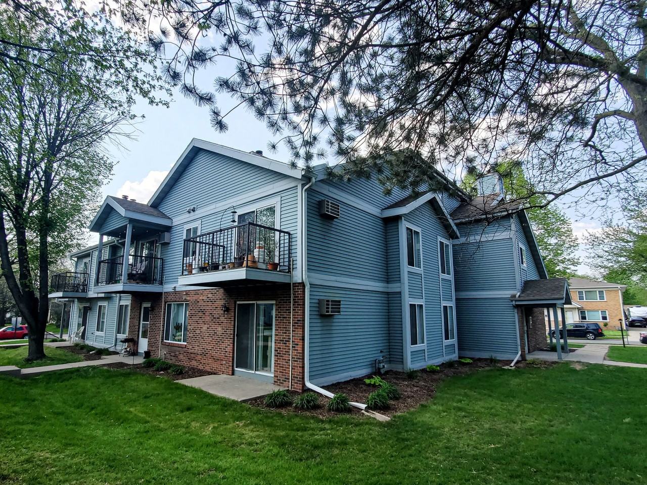 Orchard Village - Photo 3 of 3