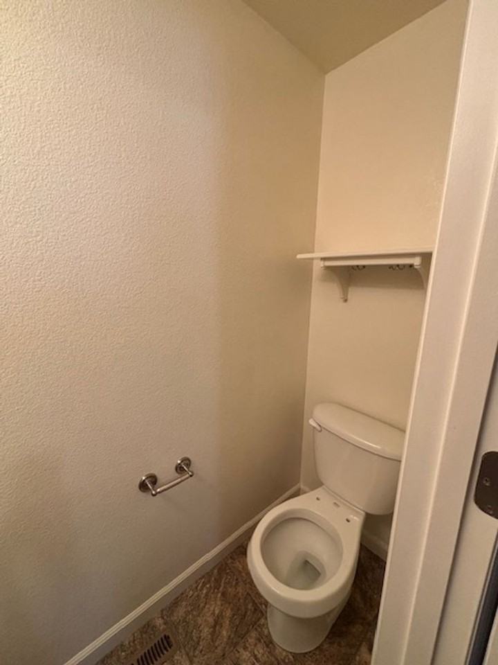 4016 Saddle Ridge Trl - Photo 5 of 49