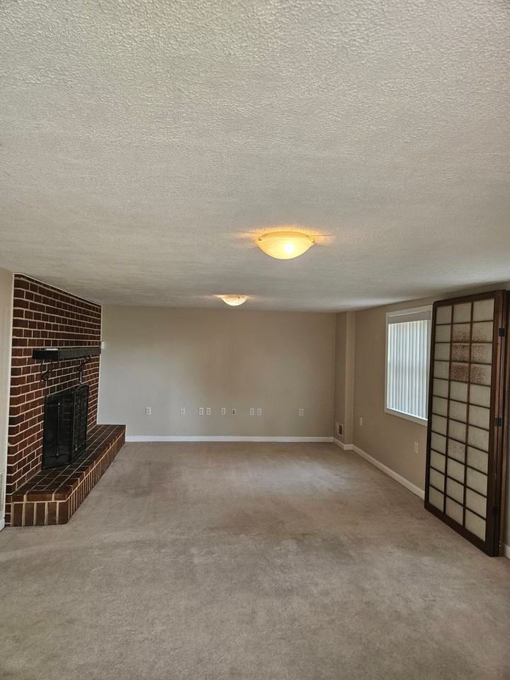 3503 Dunnington Rd - Photo 3 of 19