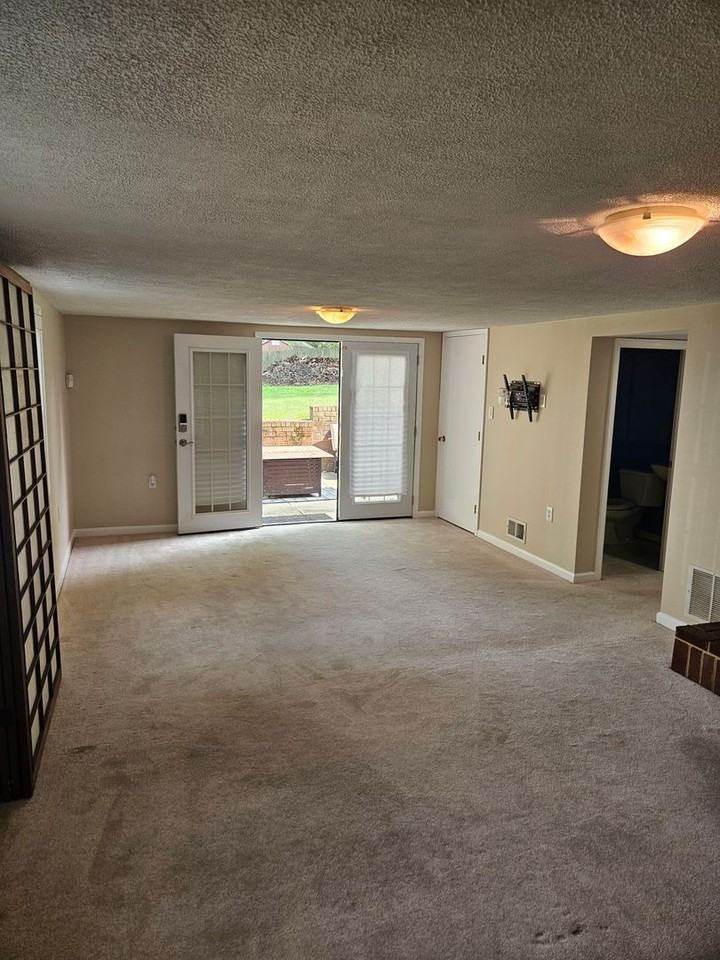 3503 Dunnington Rd - Photo 5 of 19