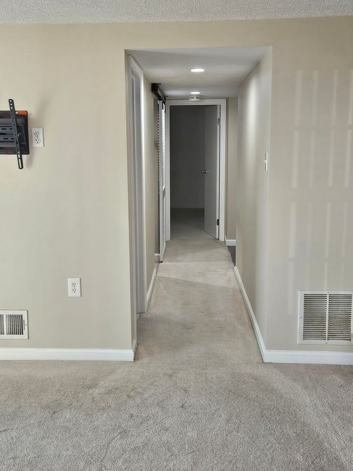 3503 Dunnington Rd - Photo 6 of 19