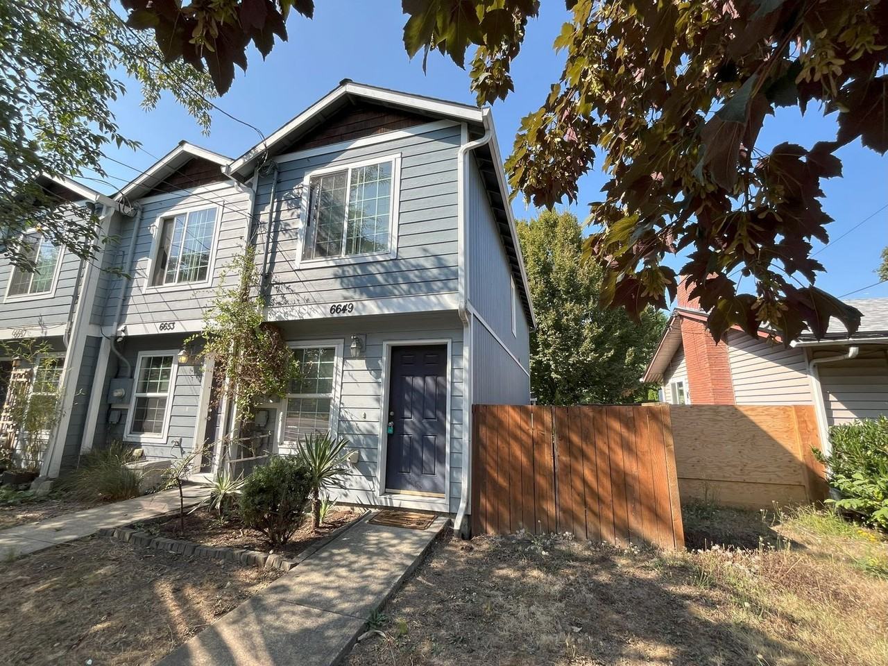 6649 N Columbia Way - Photo 2 of 30