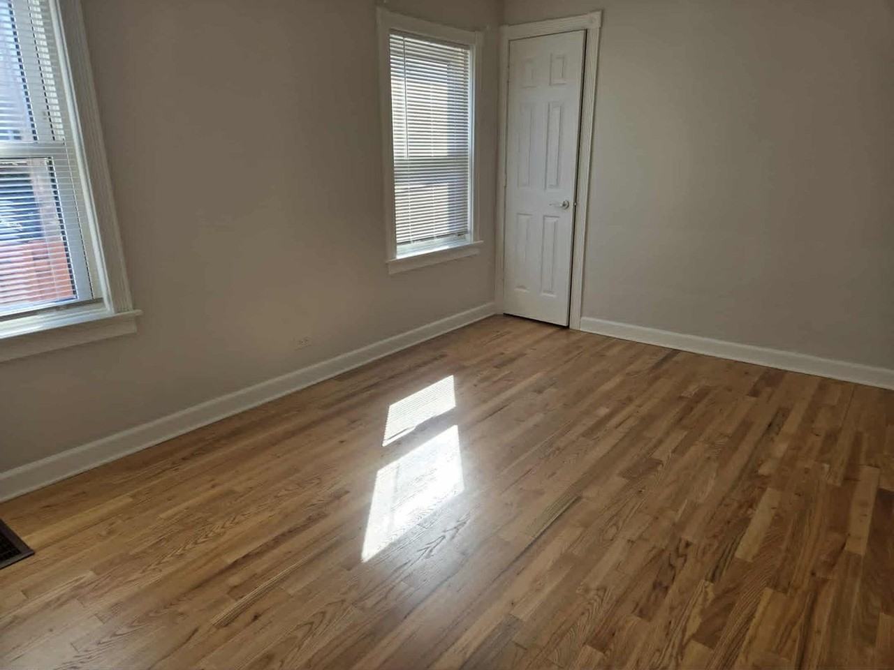 5015 N Monitor Ave - Photo 5 of 29