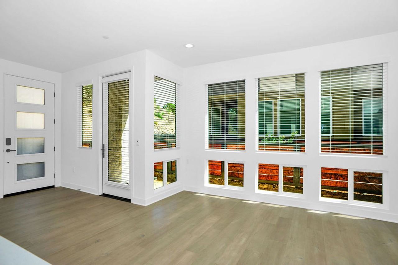 10881 Mccan Court - Photo 6 of 50