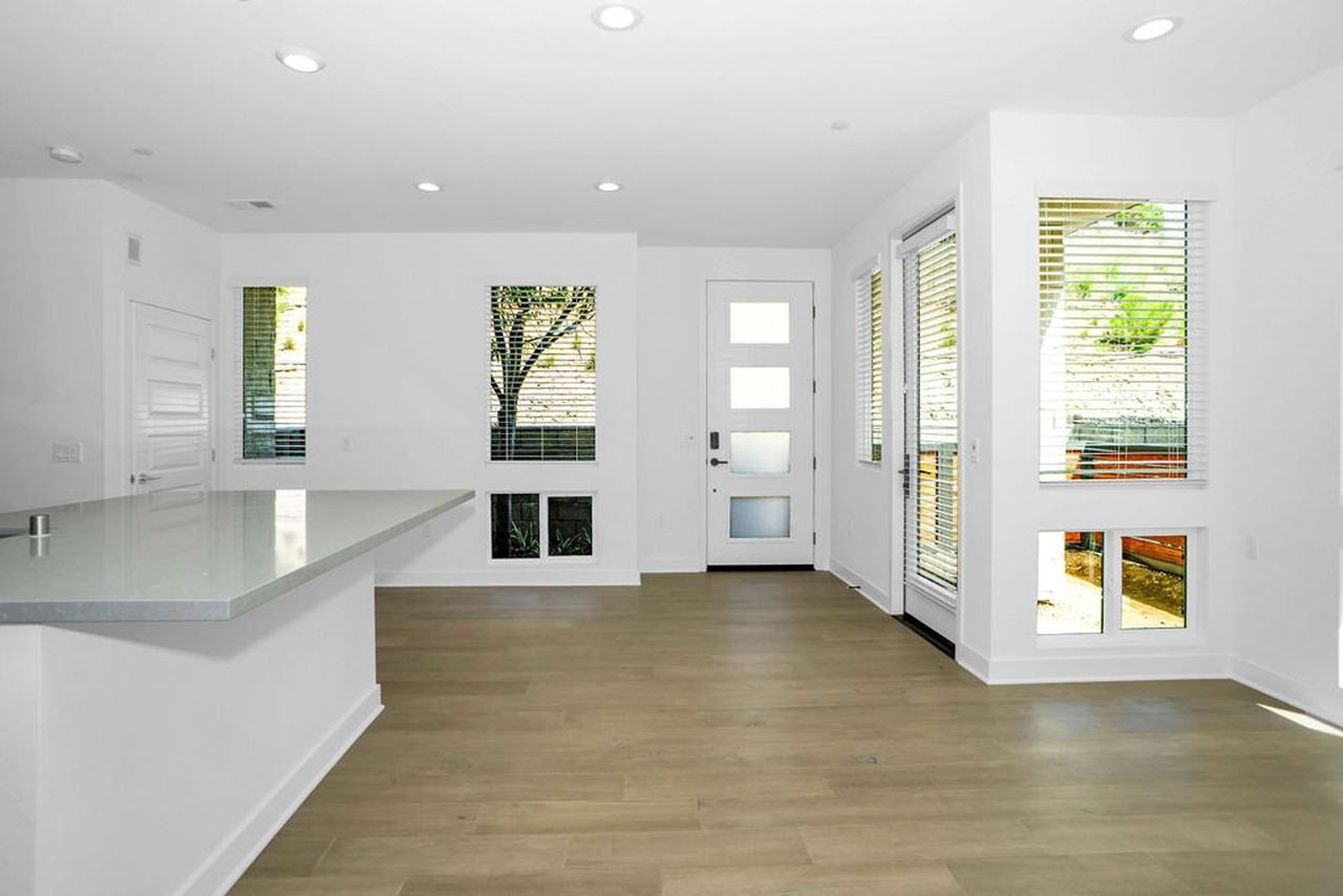 10881 Mccan Court - Photo 7 of 50