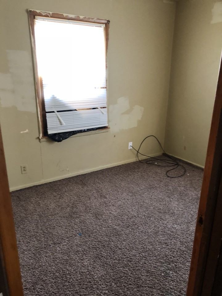 3137 N Kenosha Ave - Photo 6 of 6