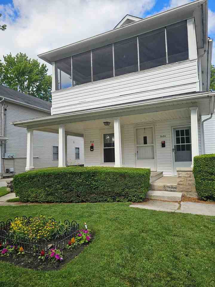 313 N Grove St - Photo 2 of 12