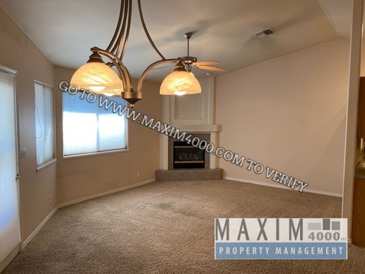 2499 Interlochen Ct #4A - Photo 2 of 15