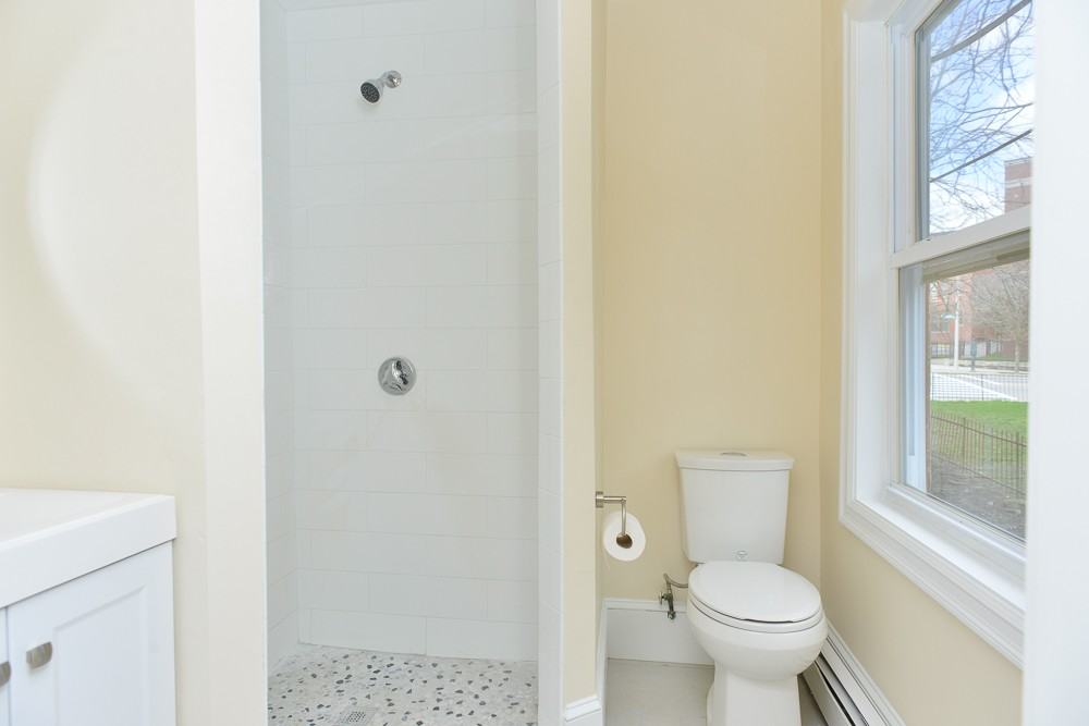 2 Humboldt Avenue #1D - Photo 5 of 11