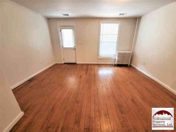 115 E 6th St - Photo 2 of 32