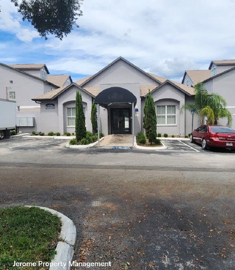 5011 Sunridge Palms Dr #203 - Photo 6 of 50