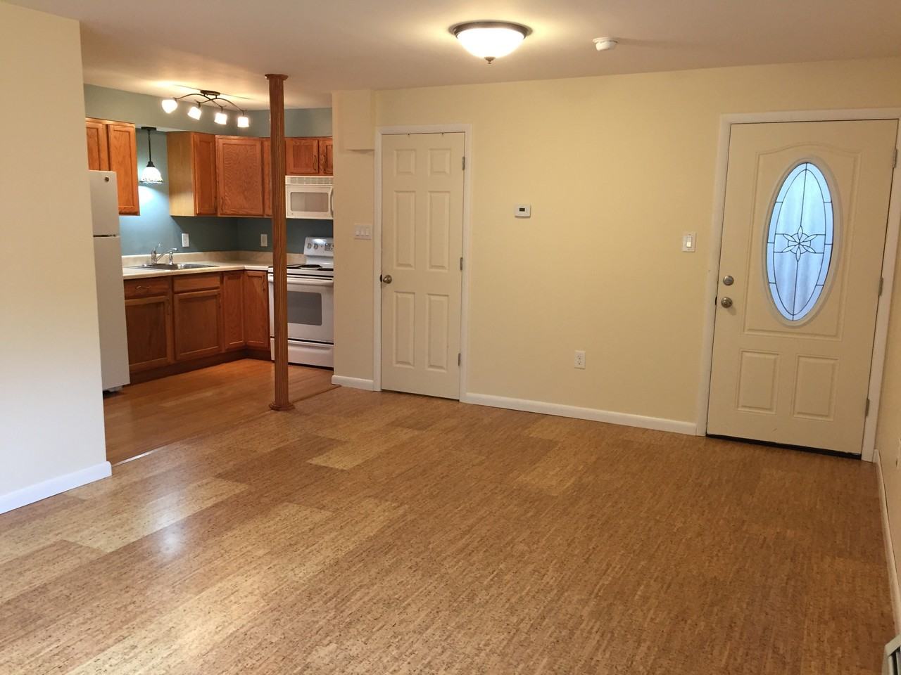 12 Ann St #1 - Photo 3 of 5