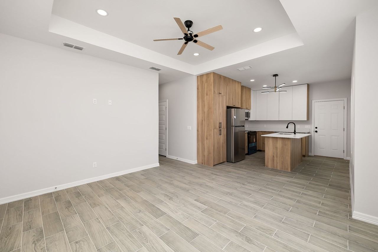 404 N Alexandrite Ave #NA - Photo 6 of 19