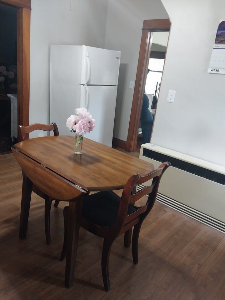 305 W Wenberg St #NA - Photo 3 of 8