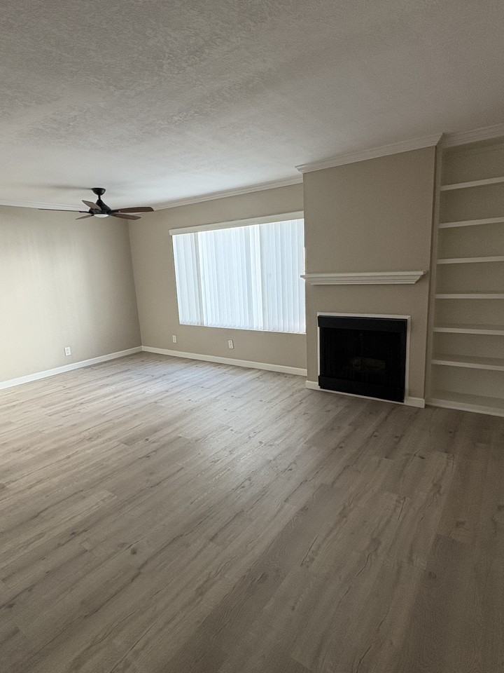 1409 Superior Ave #NA - Photo 3 of 9