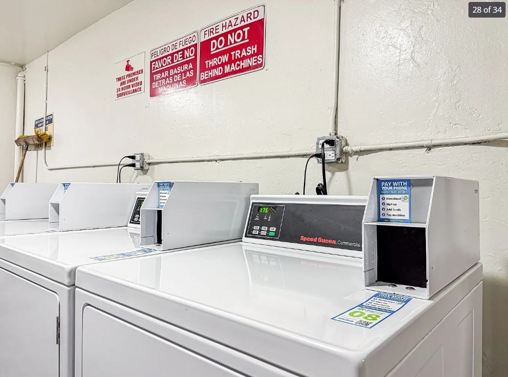 740 S Cochran Ave #408 - Photo 6 of 26