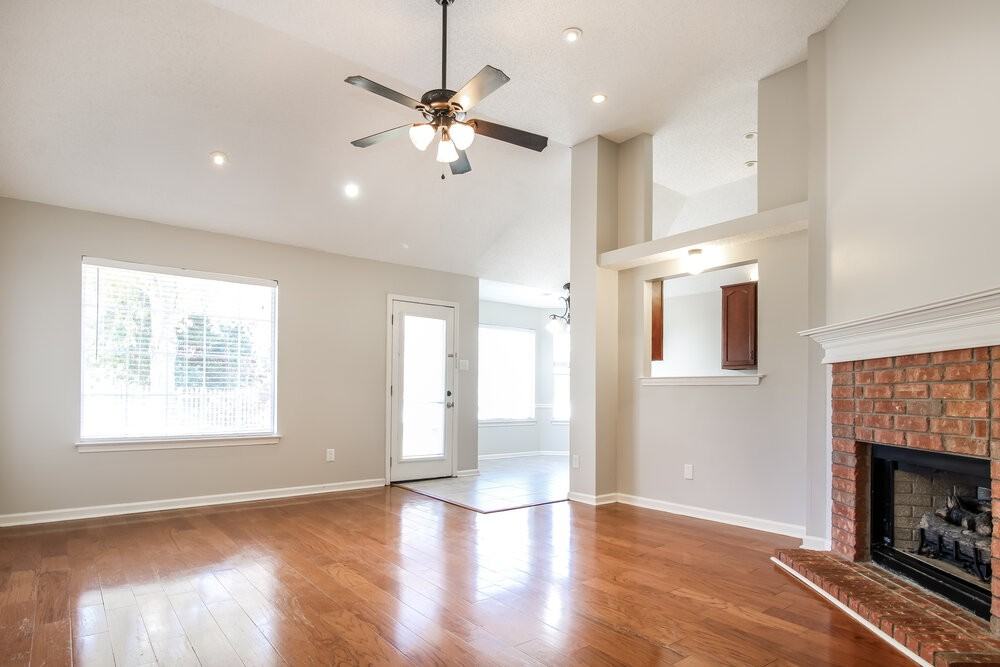 4119 Golf View Cv - Photo 5 of 16