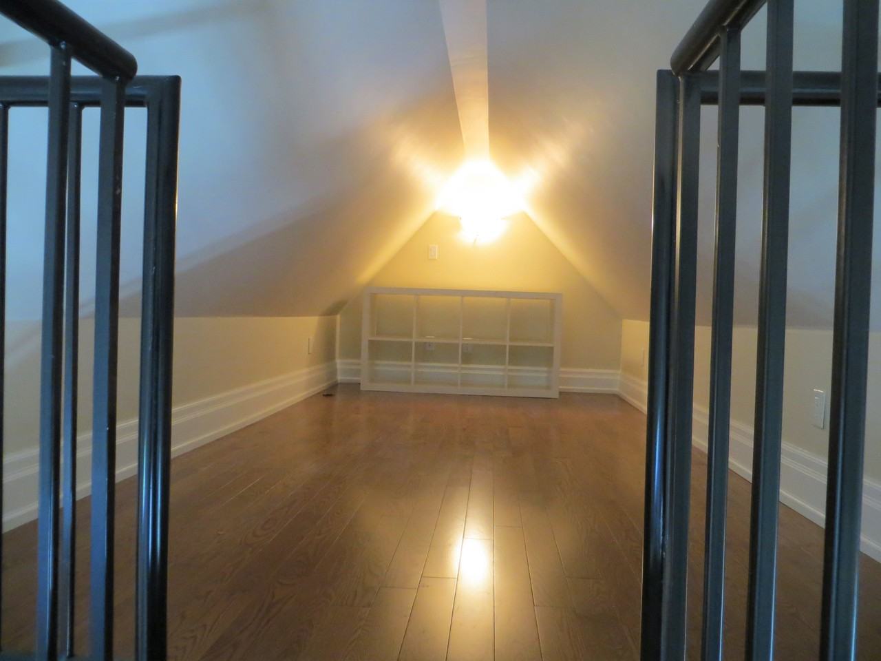 74 South Drive - Photo 7 of 12