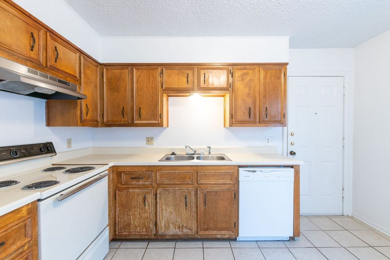 501 Northern Dove Ln #D - Photo 6 of 16
