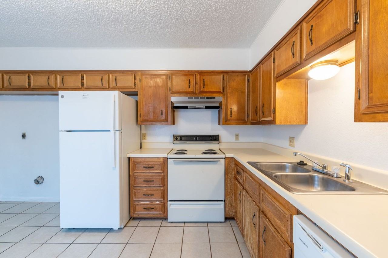 501 Northern Dove Ln #D - Photo 7 of 16