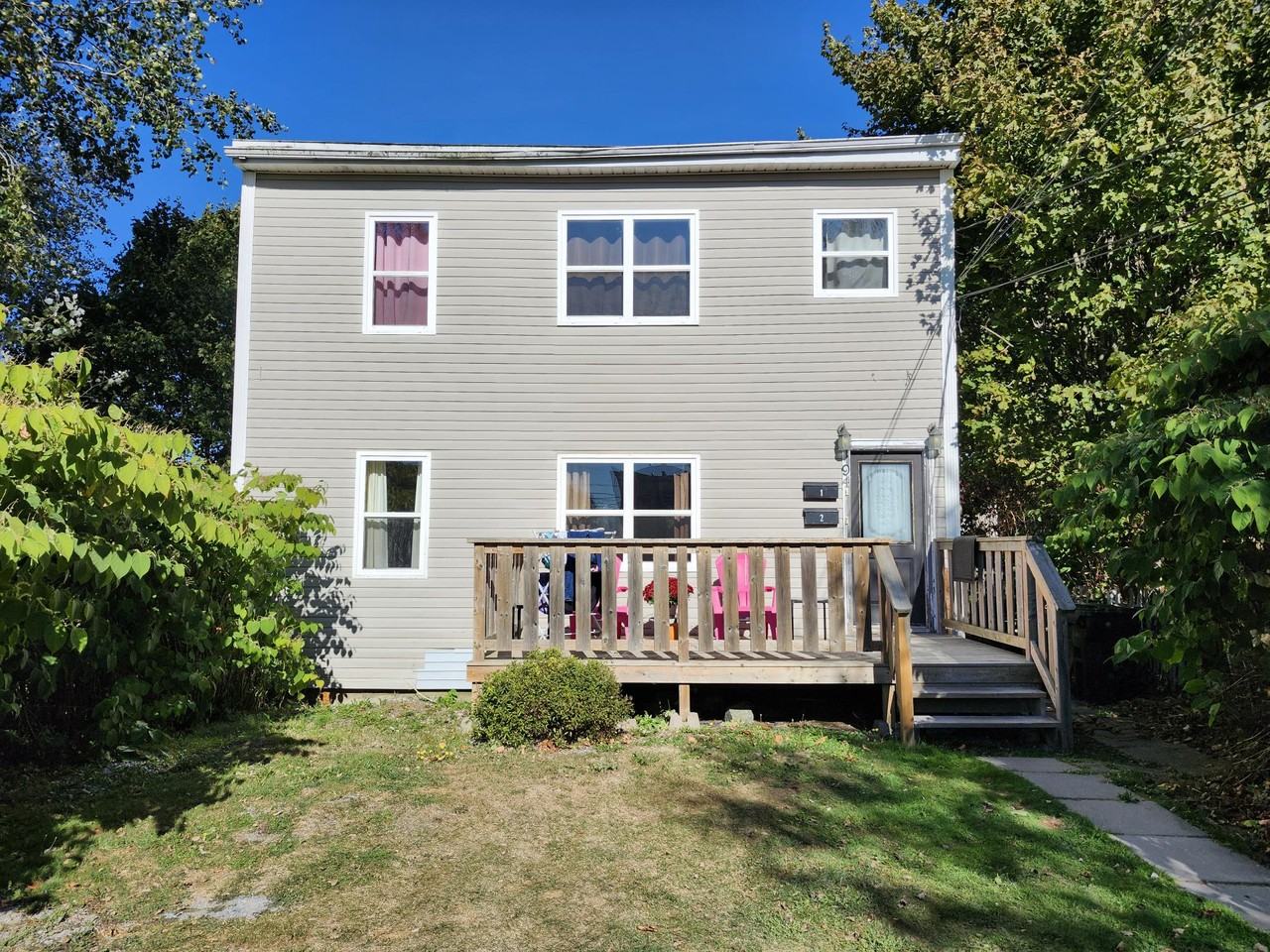 94 Somerset St #94-2 - Photo 3 of 4