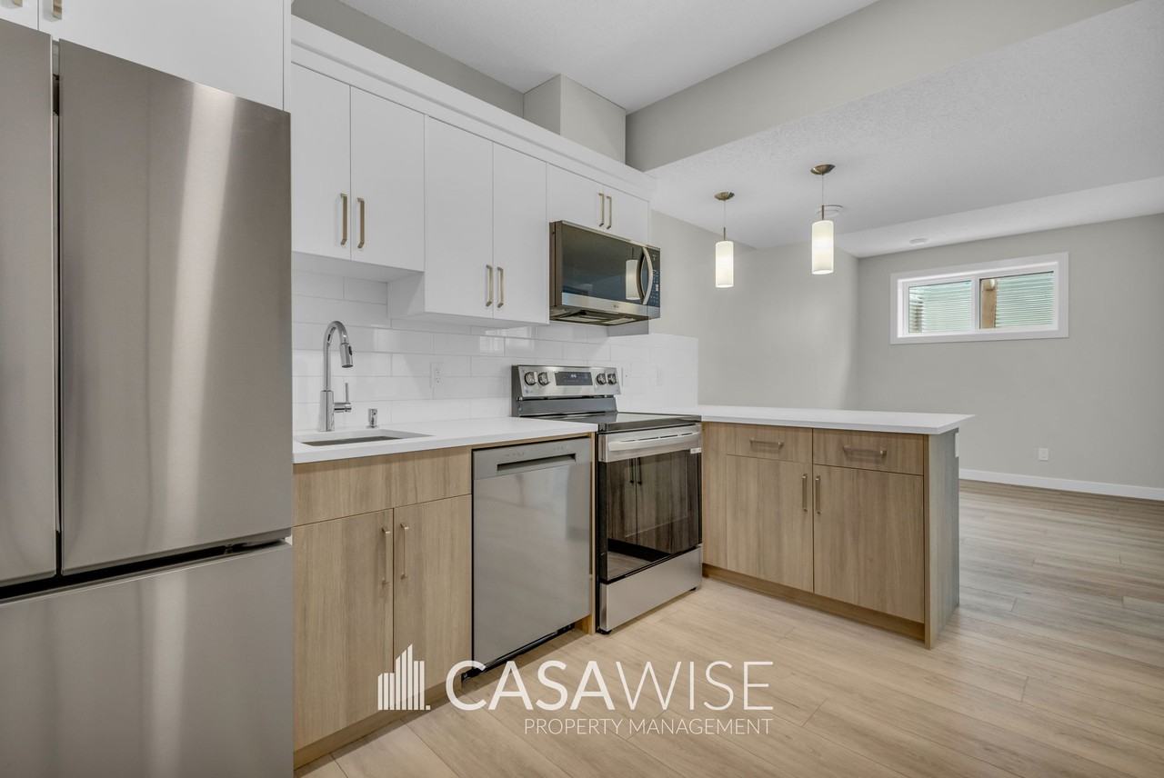 1065D Berg Pl Bsmt #BS - Photo 2 of 12