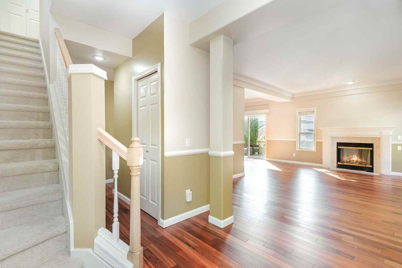 13263 Ne 183rd St - Photo 2 of 19