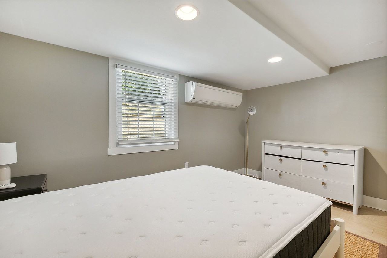 838 Lowerline St - Photo 7 of 11